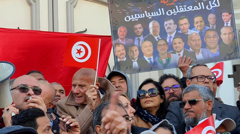 أعلنتها جبهة الخلاص .. وقفة احتجاجية أسبوعية تضامنا مع الموقوفين